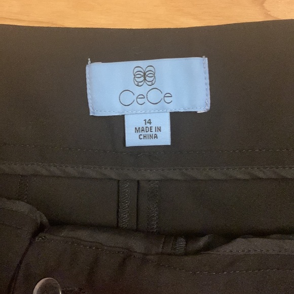 Black cece shorts - Picture 2 of 3